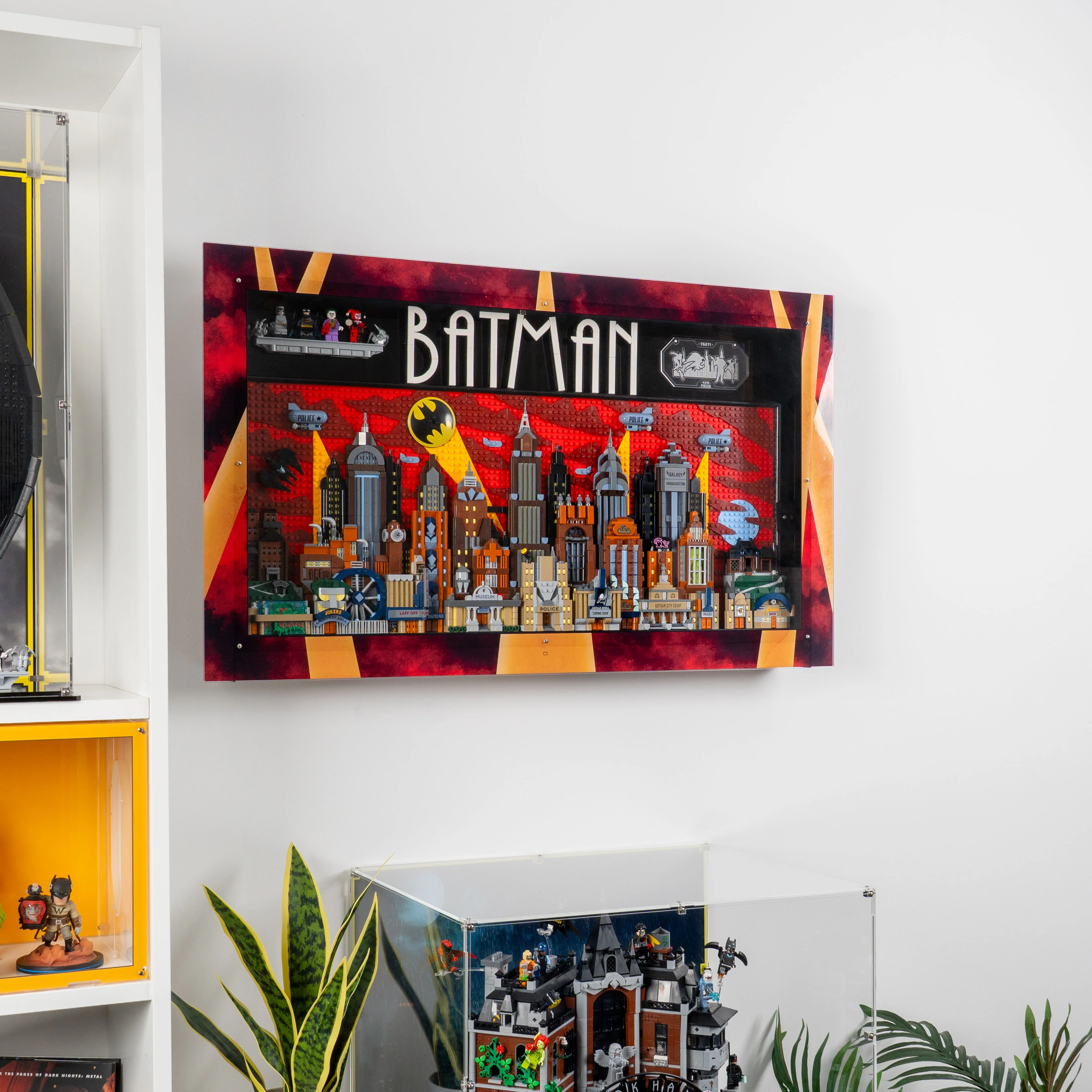 Display Case Solutions for LEGO Batman: The Animated Series Gotham City (76271) - Image 2