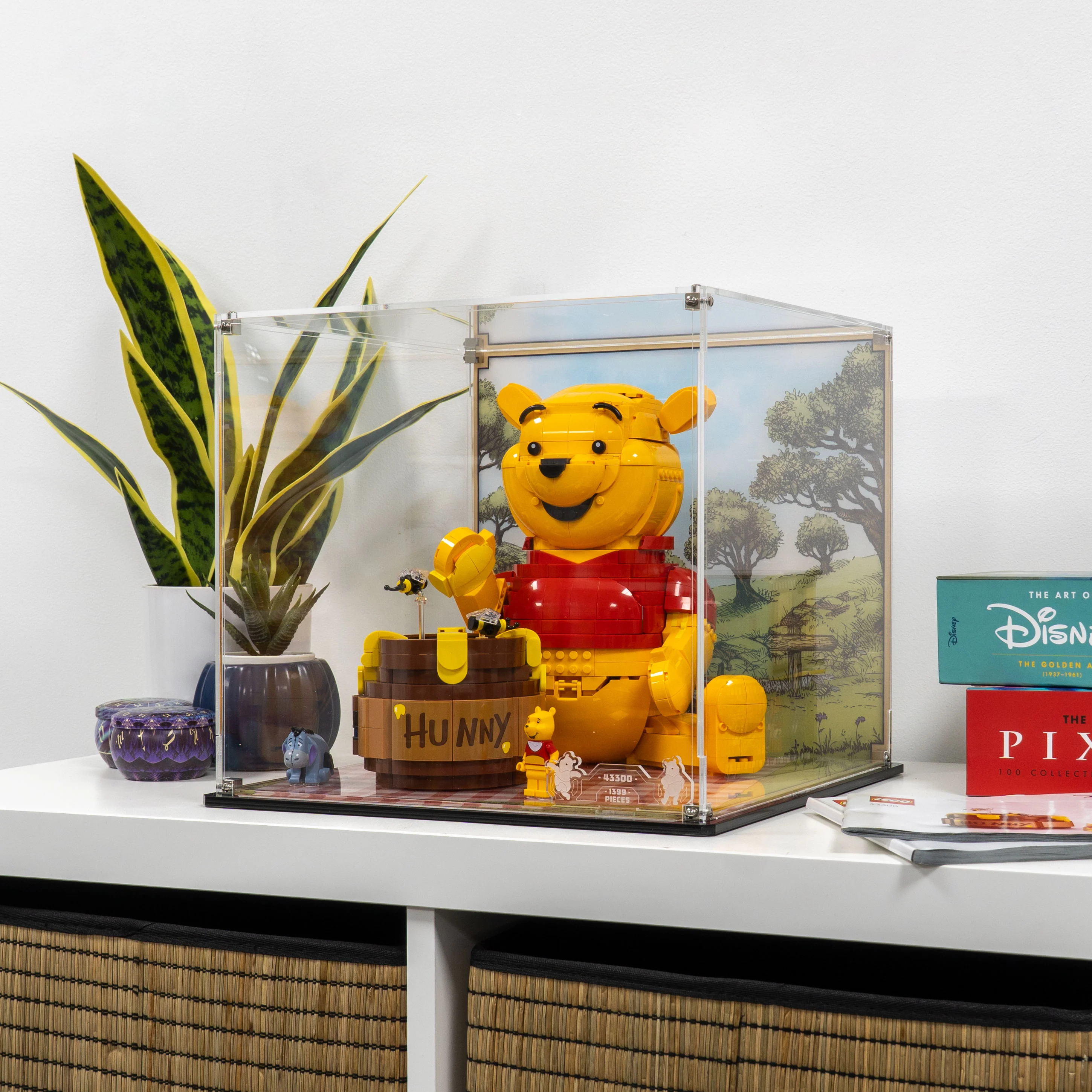 Display Case for LEGO® Disney Winnie the Pooh (43300) - Image 12
