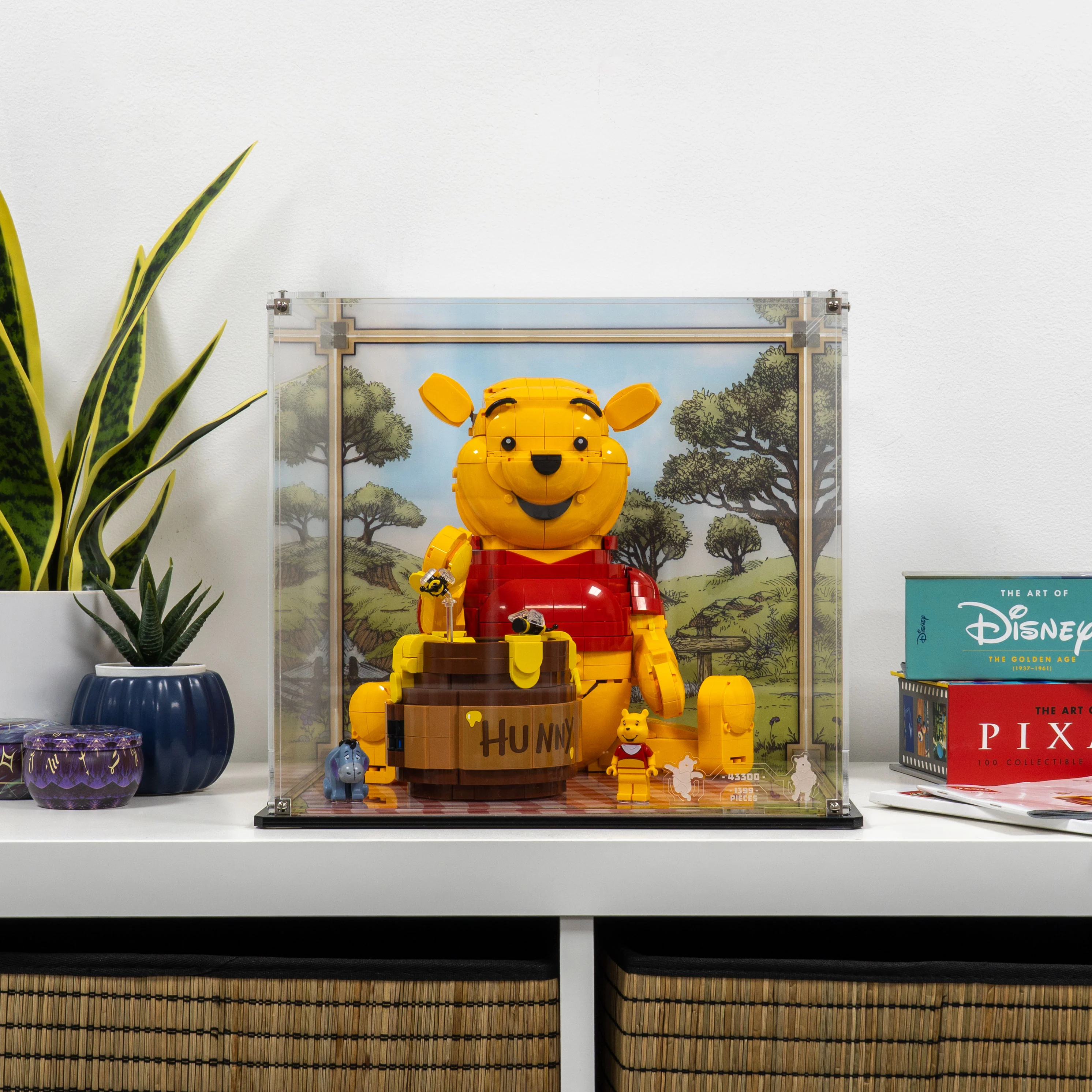 Display Case for LEGO® Disney Winnie the Pooh (43300) - Image 16