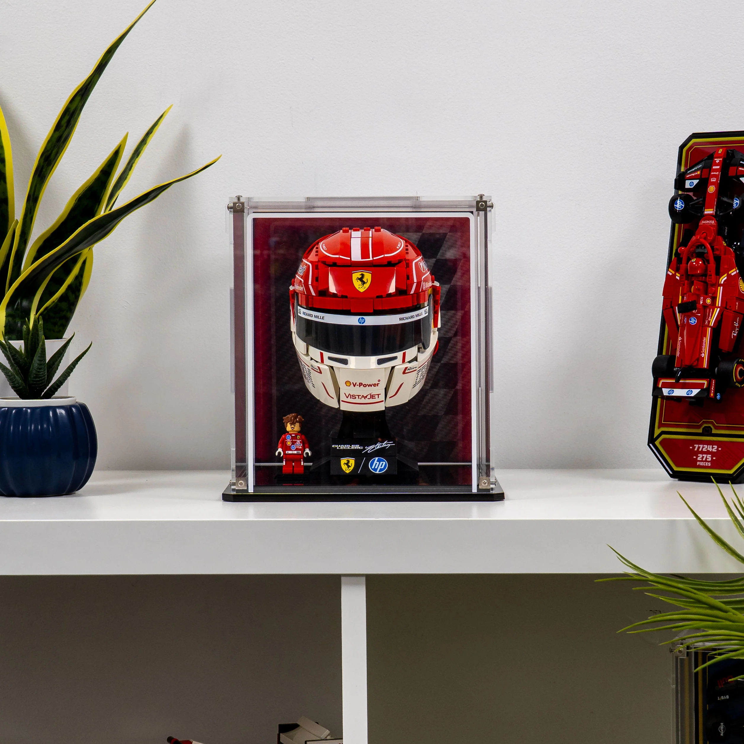 Wall Mountable Display Case for LEGO® Editions: Scuderia Ferrari HP Charles Leclerc Helmet (43014) - Image 10