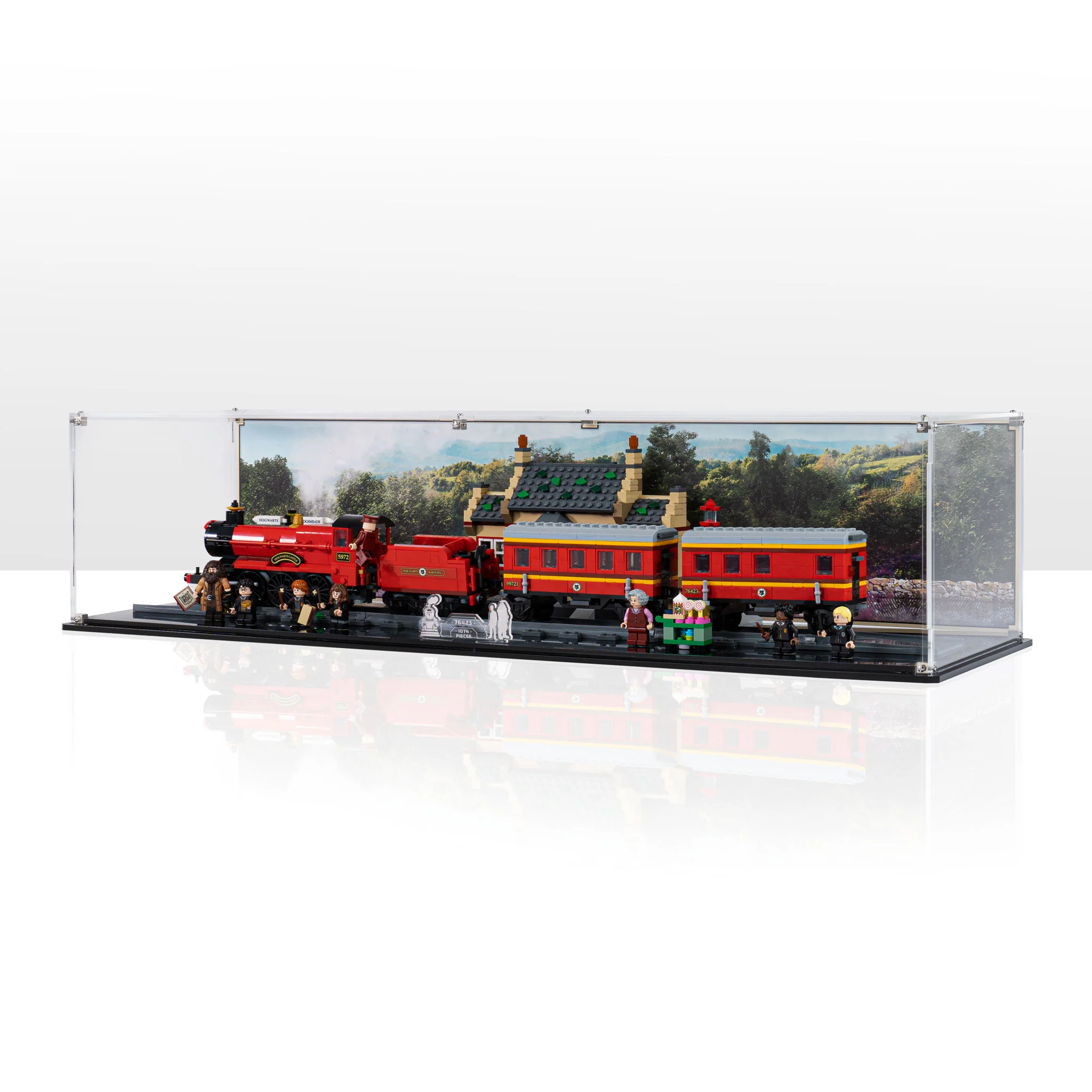 Display Case for LEGO® Harry Potter Hogwarts Express™ & Hogsmeade™ Station (76423)