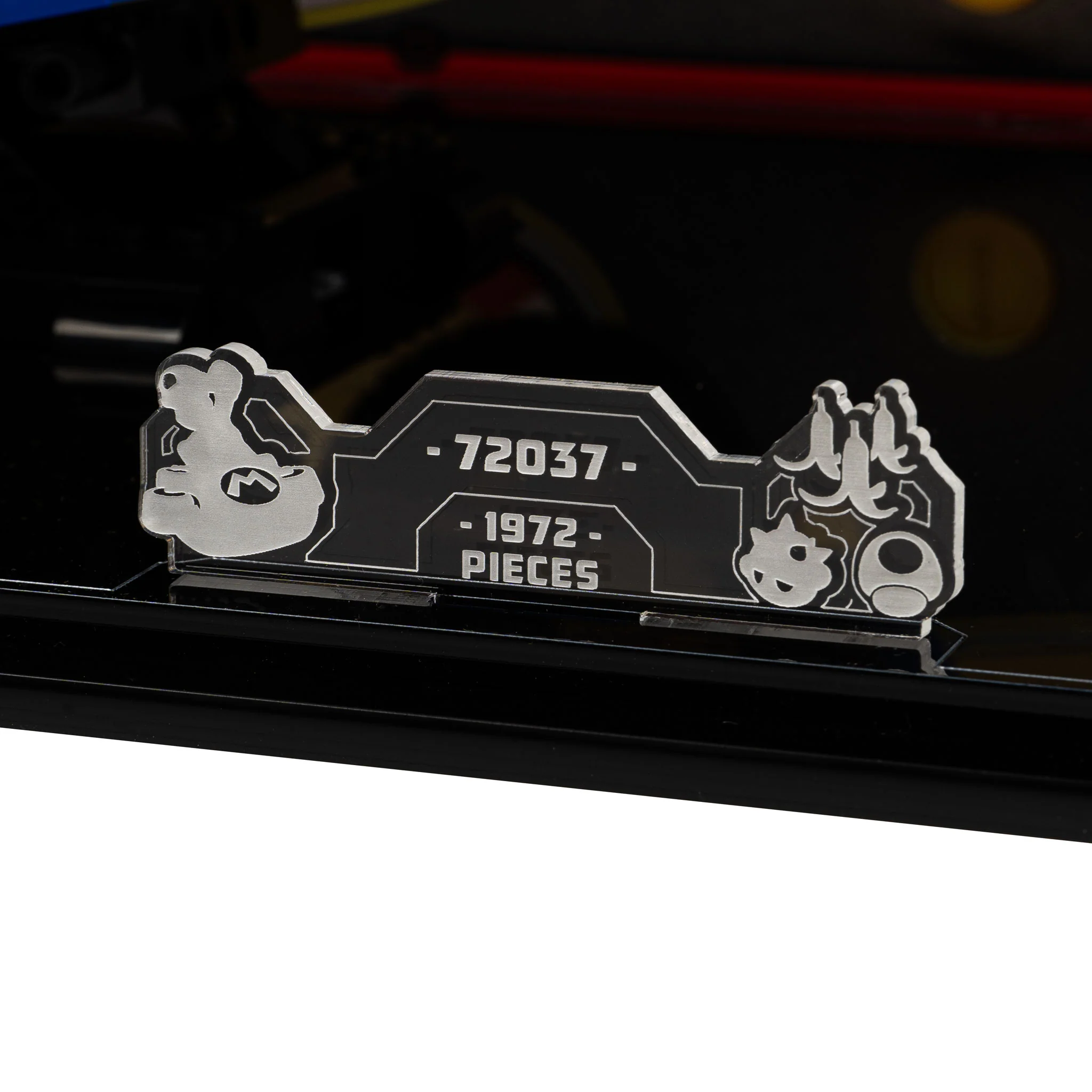 Display Case for LEGO® Mario Kart™ Mario & Standard Kart (72037) - Image 14