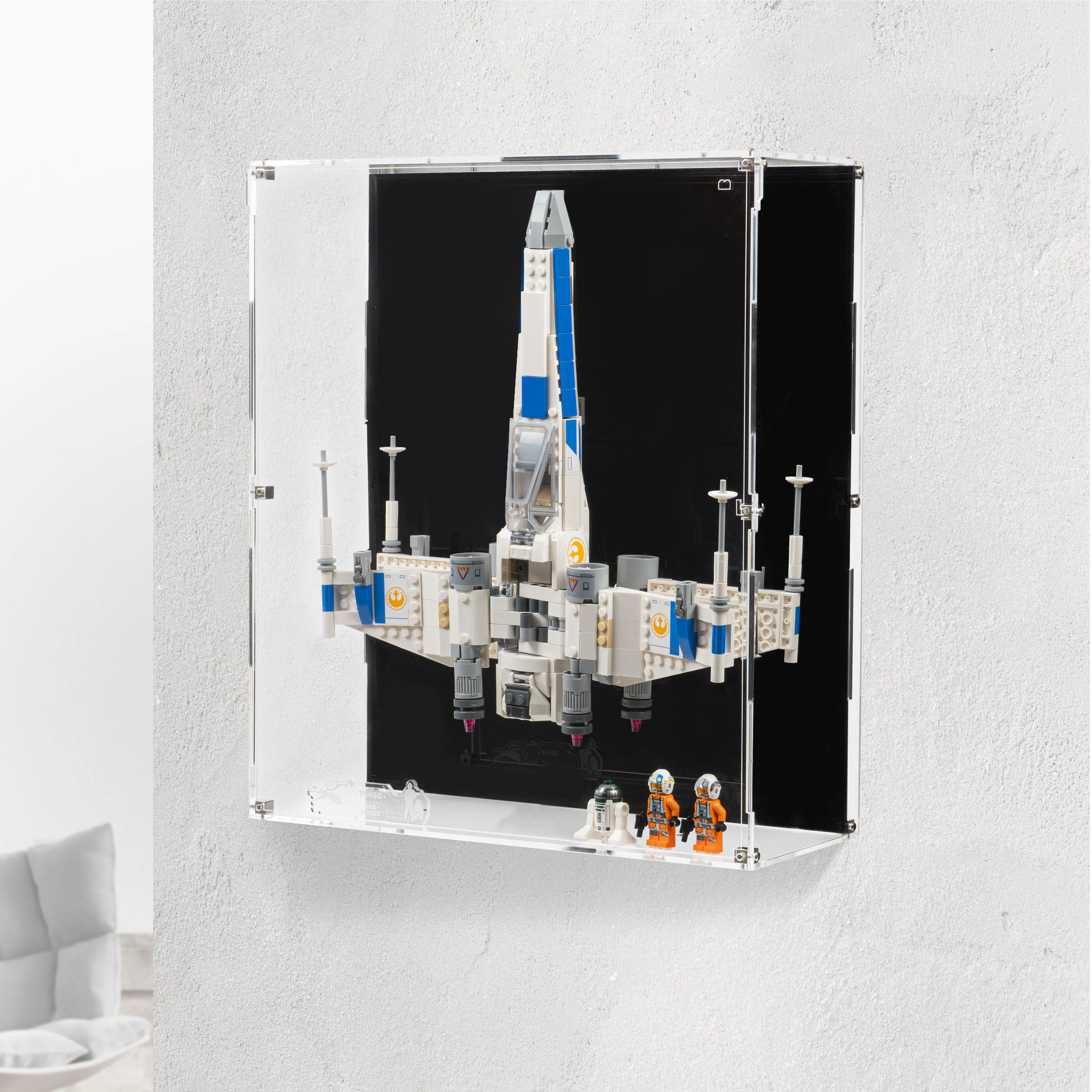 Wall Mountable Display Case for LEGO® Star Wars: New Republic X-Wing Starfighter™ (75460) - Image 8