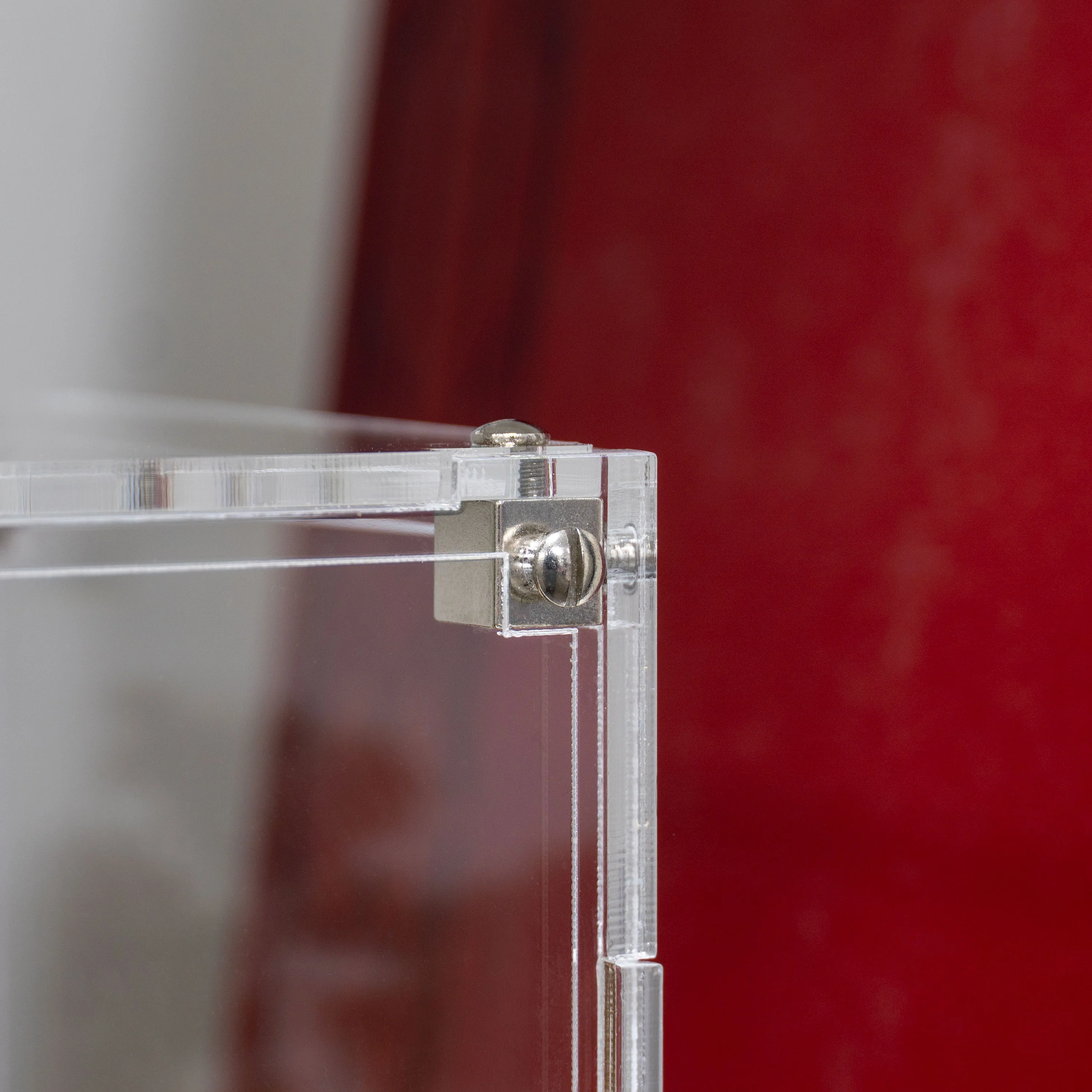 Display Case for LEGO® Star Wars: The Mandalorian and Grogu: Allies & Villains (40856) - Image 9