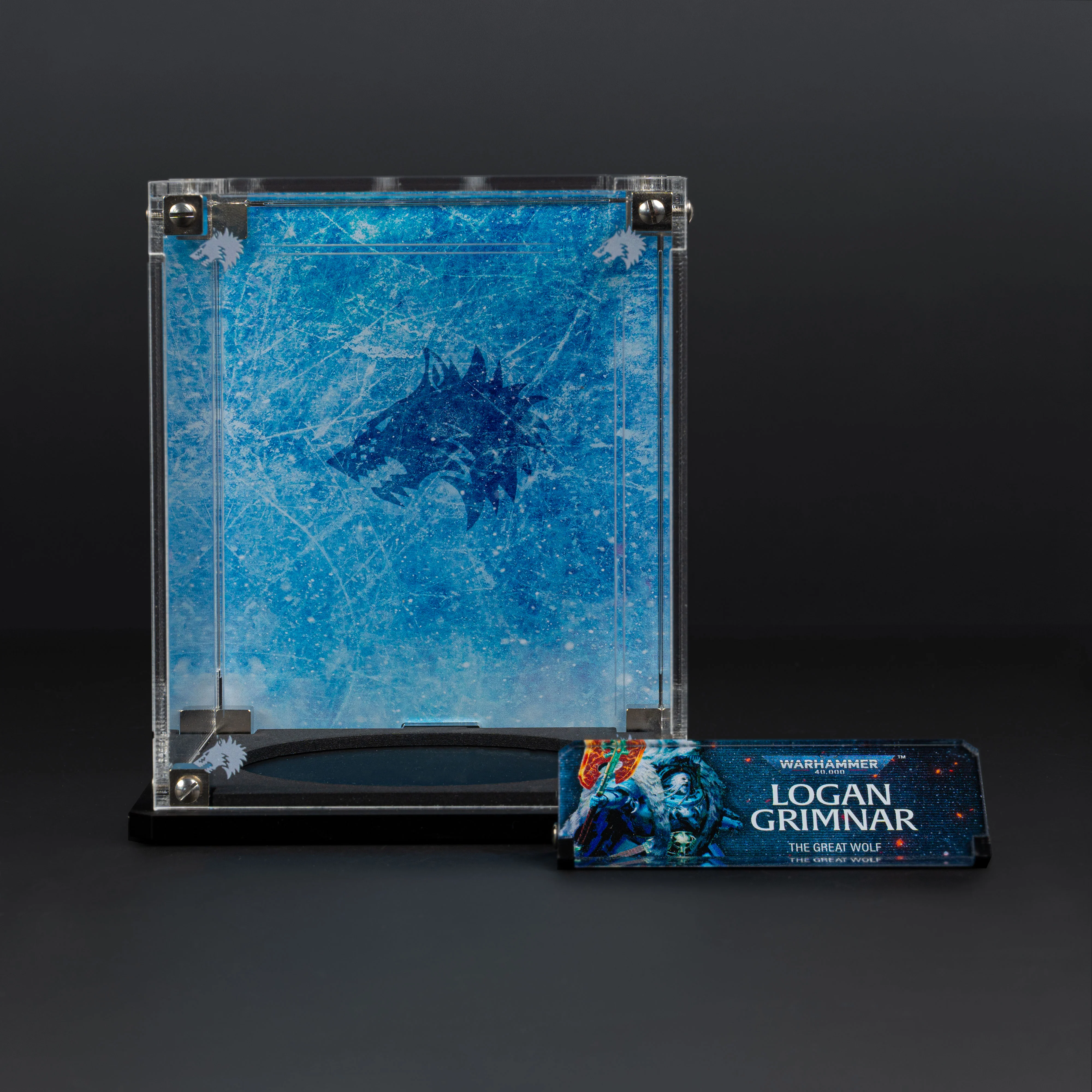Display Case for Warhammer® 40,000 Logan Grimnar - Image 4