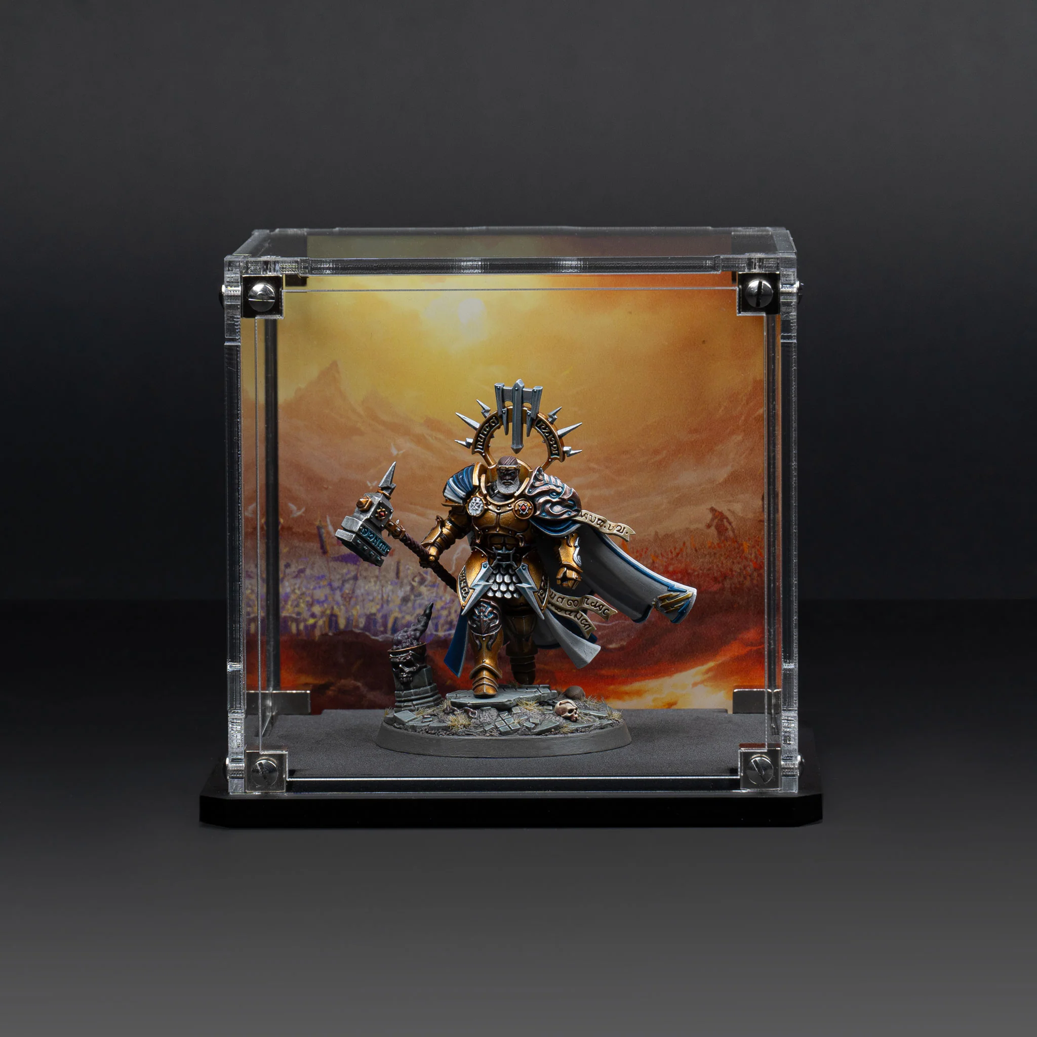 Display Case for Warhammer® Miniature with Eternal Conflict Background