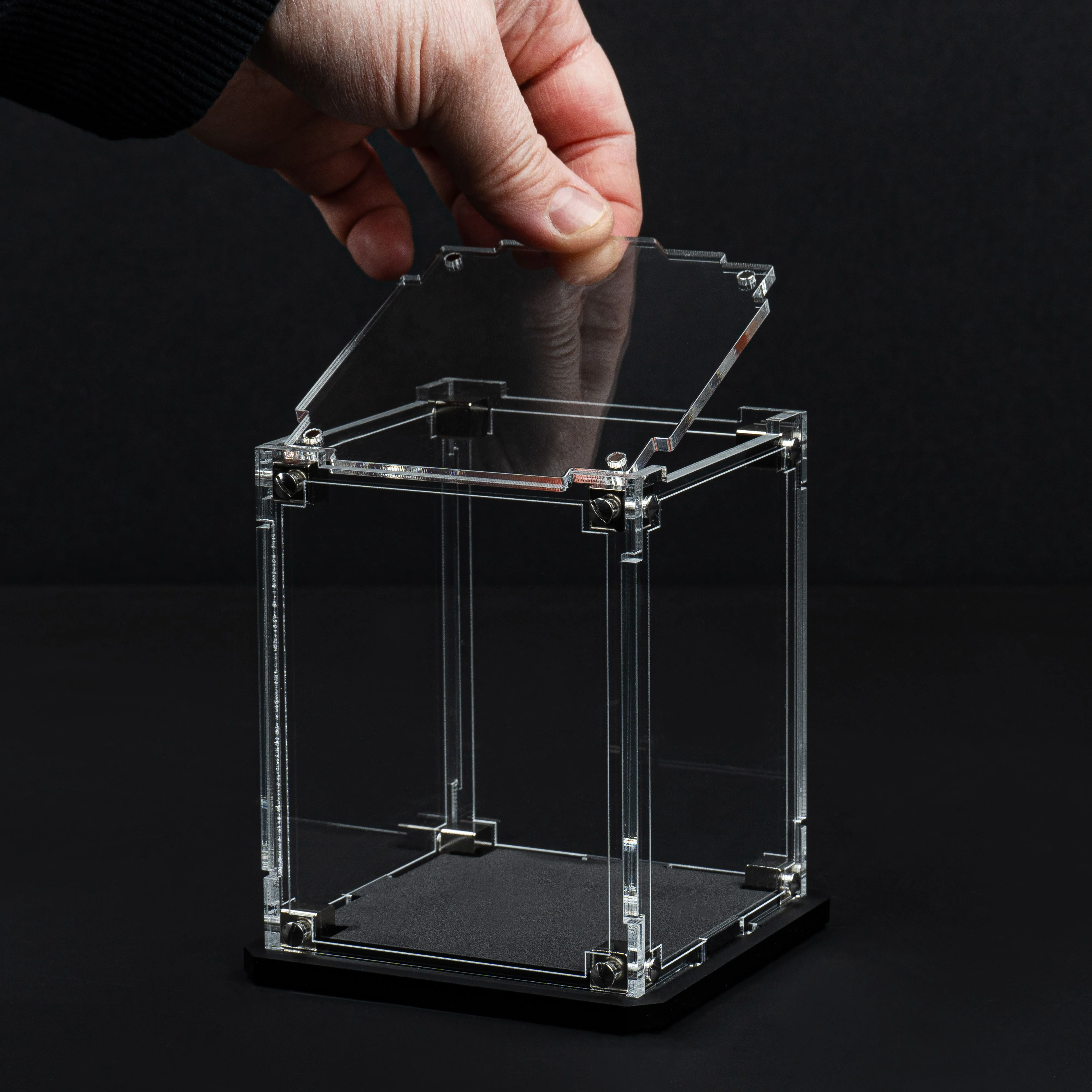 Display Case for Warhammer® Army with Endless War Background - Image 7