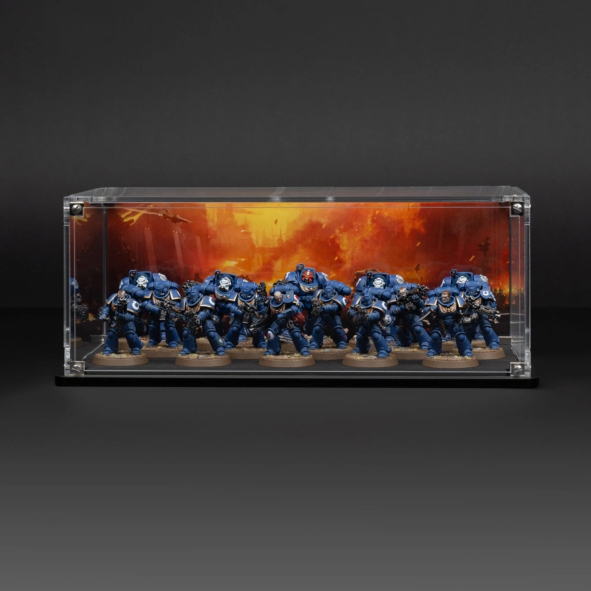Display Case for Warhammer® Squad with Endless War Background