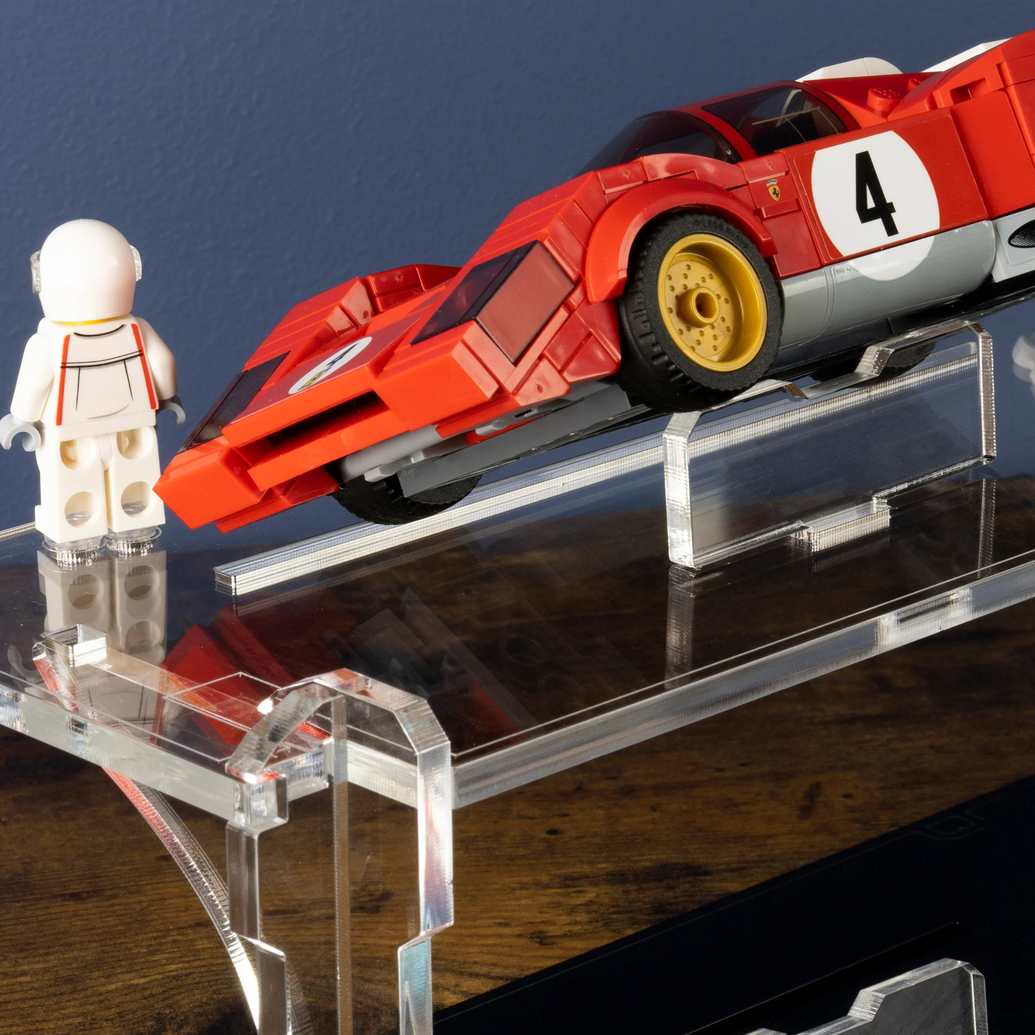 Display Stand for 4x LEGO® Speed Champions Cars (2x2) - Image 4