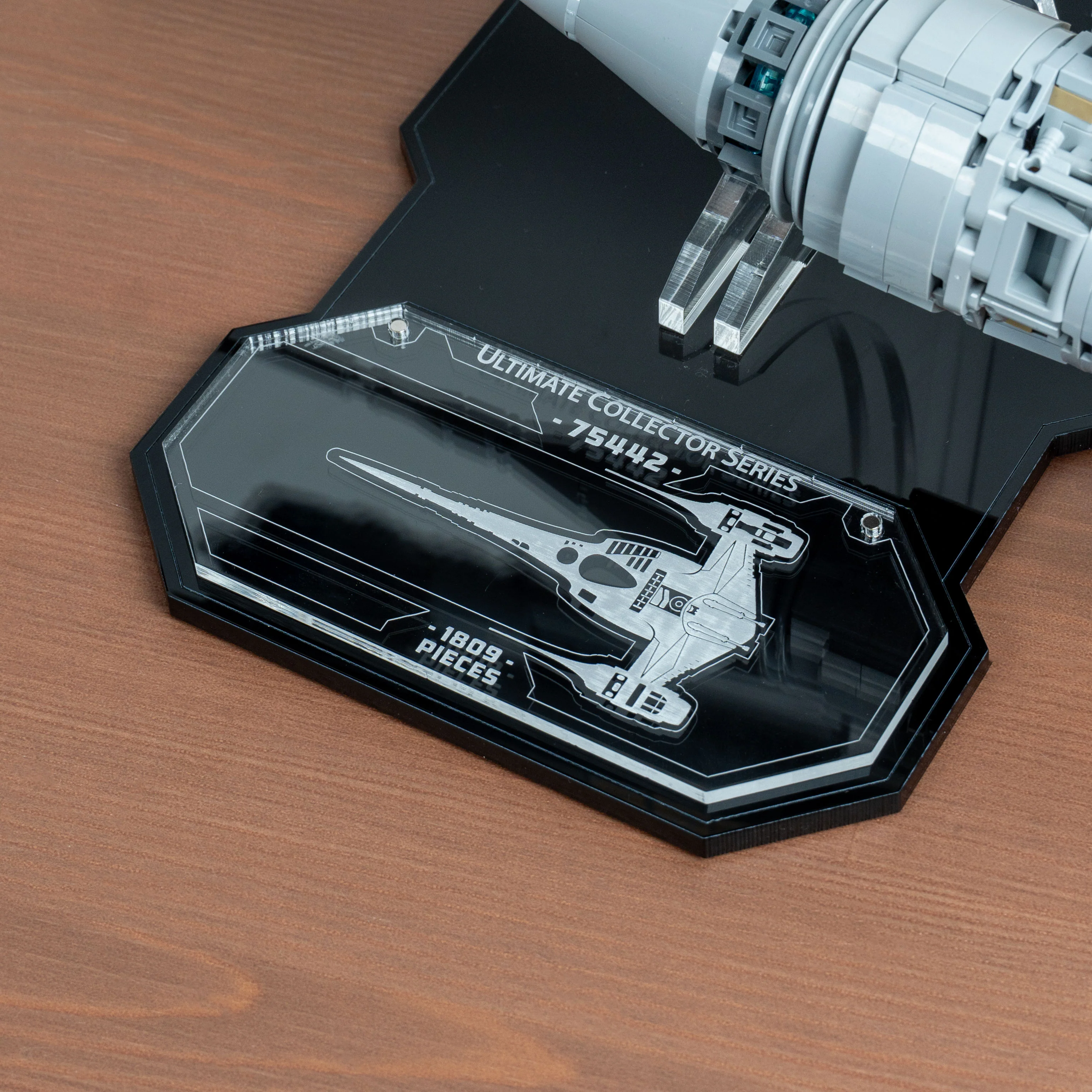 Display Stand for LEGO® Star Wars™ The Mandalorian's N-1 Starfighter™ (75442) - Image 7
