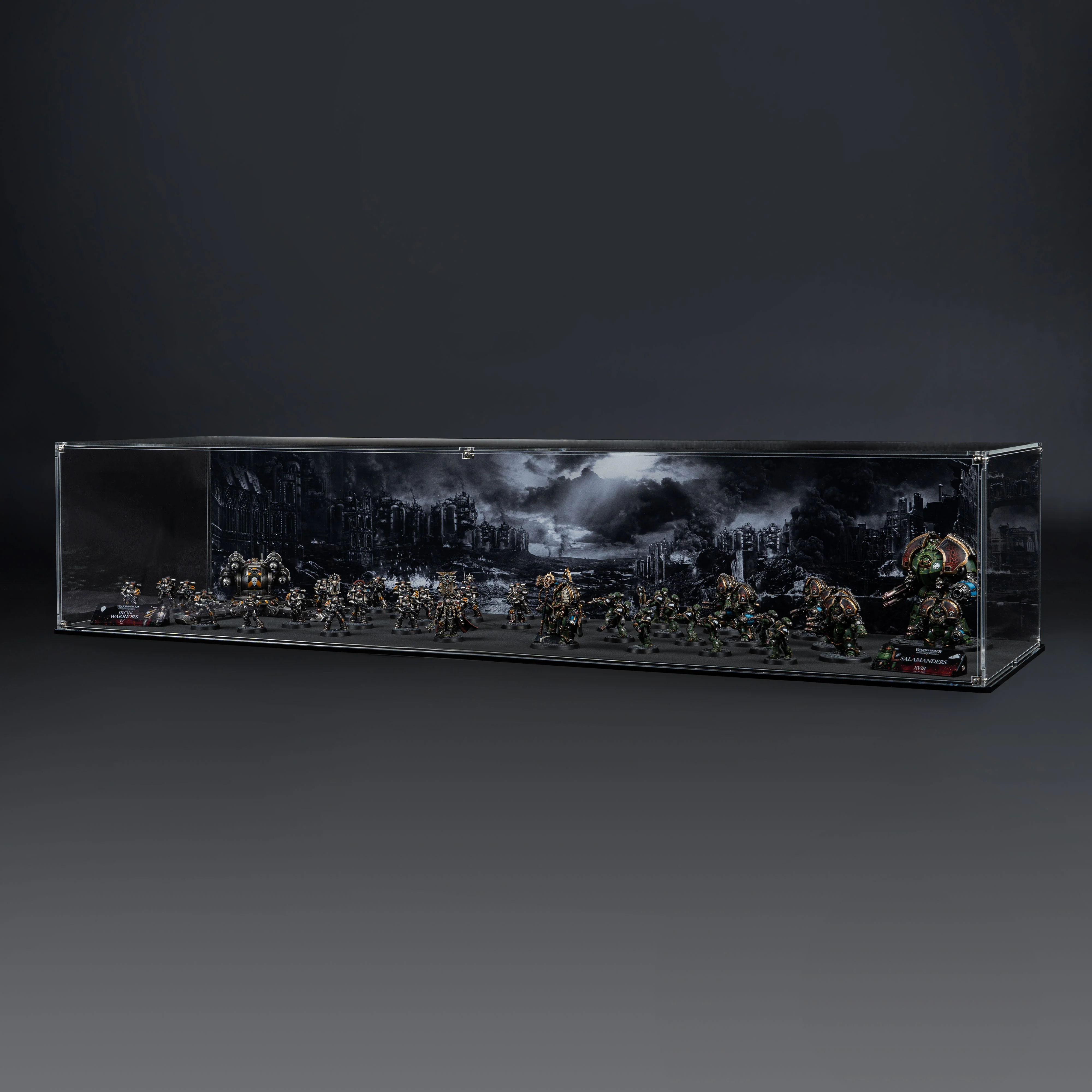 Extra Large Warhammer®: The Horus Heresy Display Case