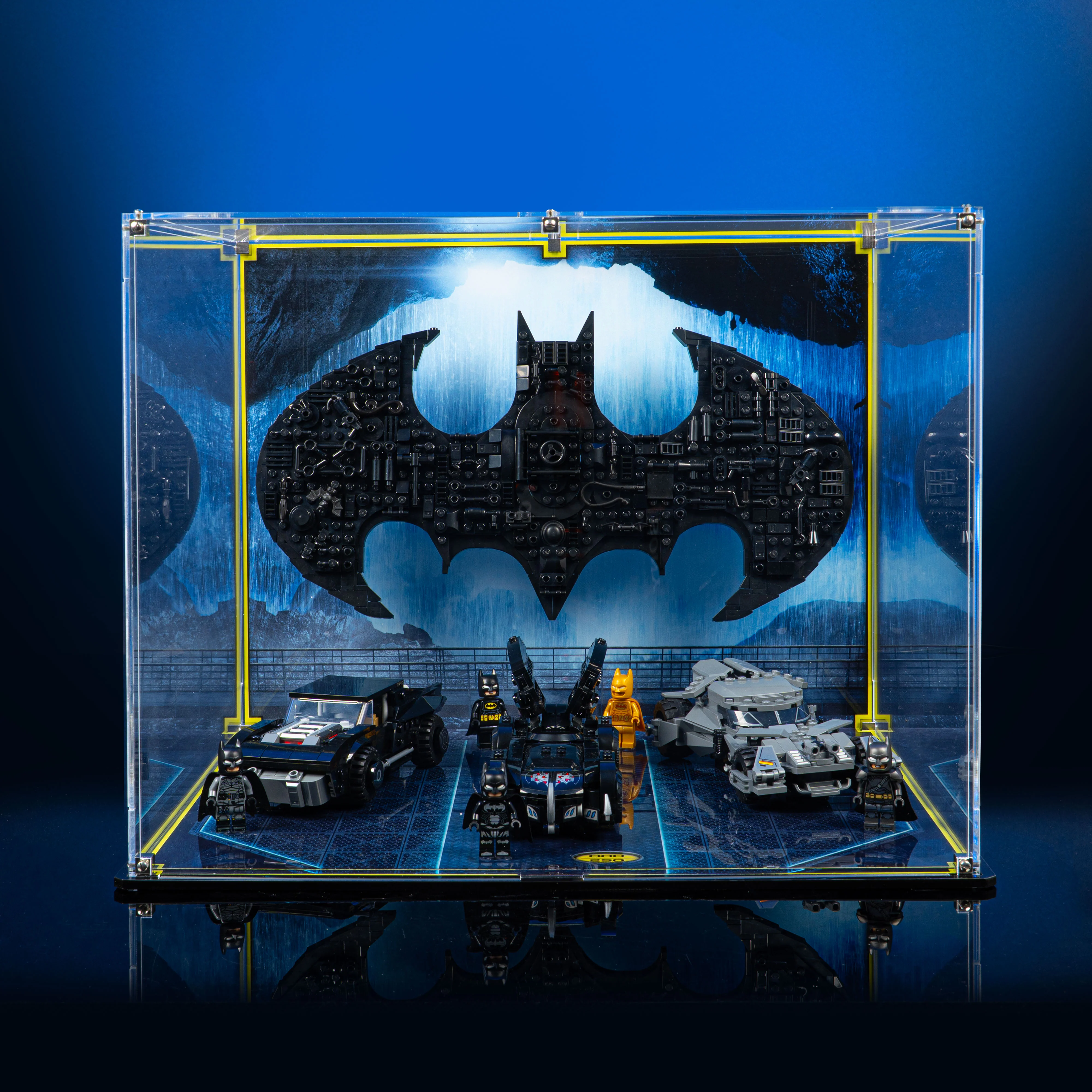 Limited Edition Display Case for LEGO® Batman™ Logo & Cars (76330) (76332) (76333) (76331) - Image 3