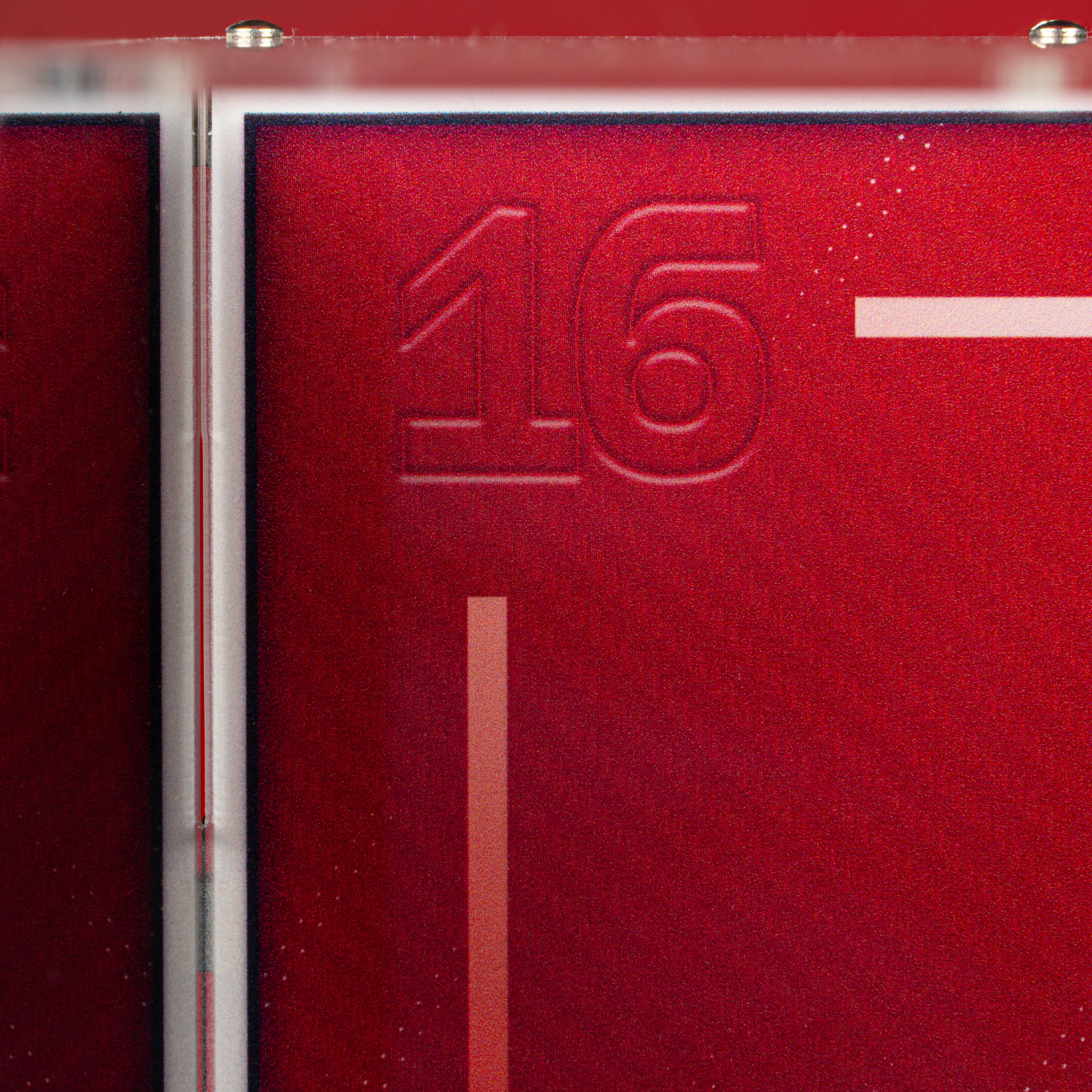 Limited Edition Display Case for LEGO® Editions: Scuderia Ferrari HP Lewis Hamilton (43022) & Charles Leclerc Helmets (43014) - Image 15