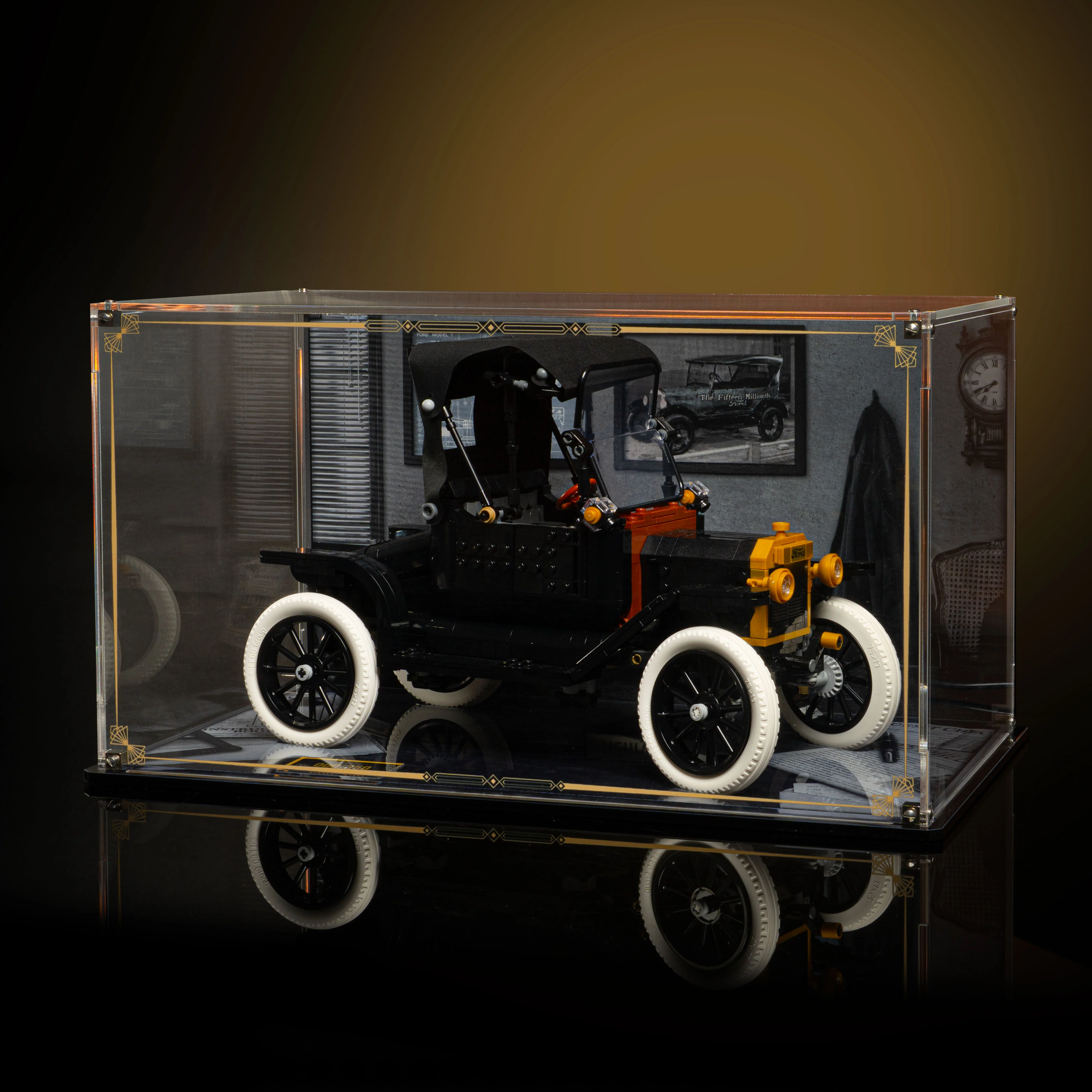 Limited Edition Display Case for LEGO® Icons: Ford Model T (11376) - Image 6