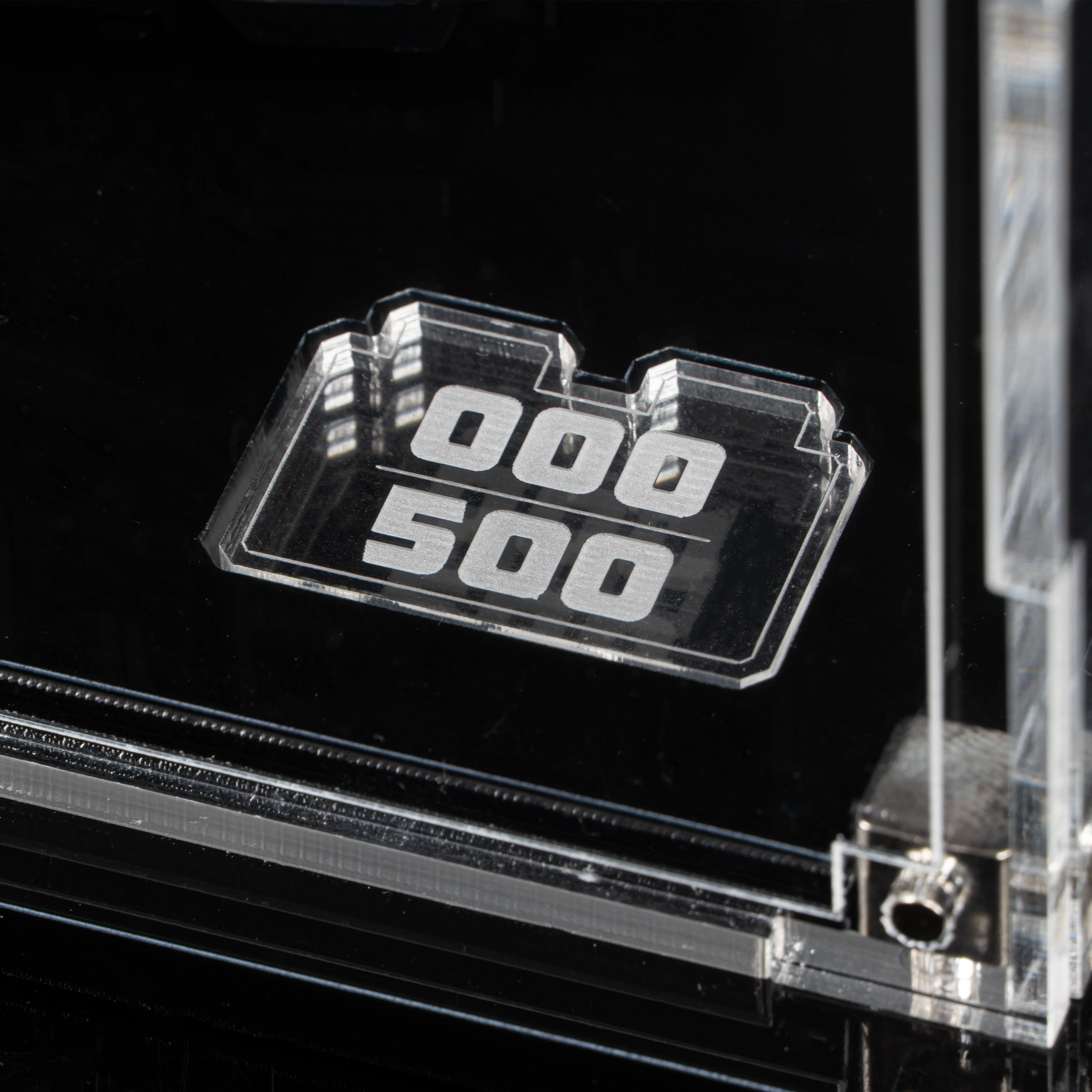 Limited Edition Display Case for LEGO® Star Wars™ The Darksaber (40917) - Image 9