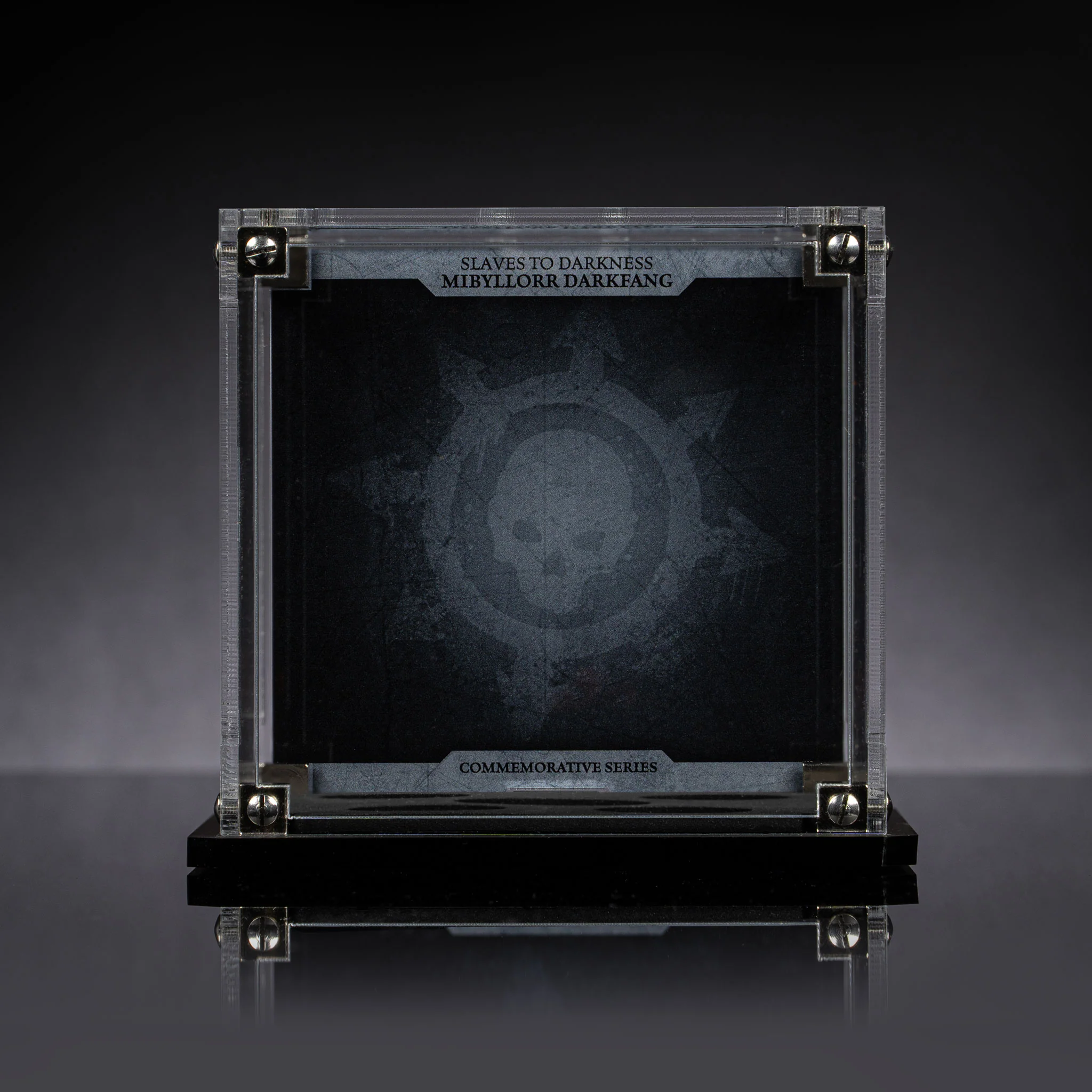 Display Case for Warhammer®+ Mibyllorr Darkfang - Chaos Sorcerer Lord - Image 2