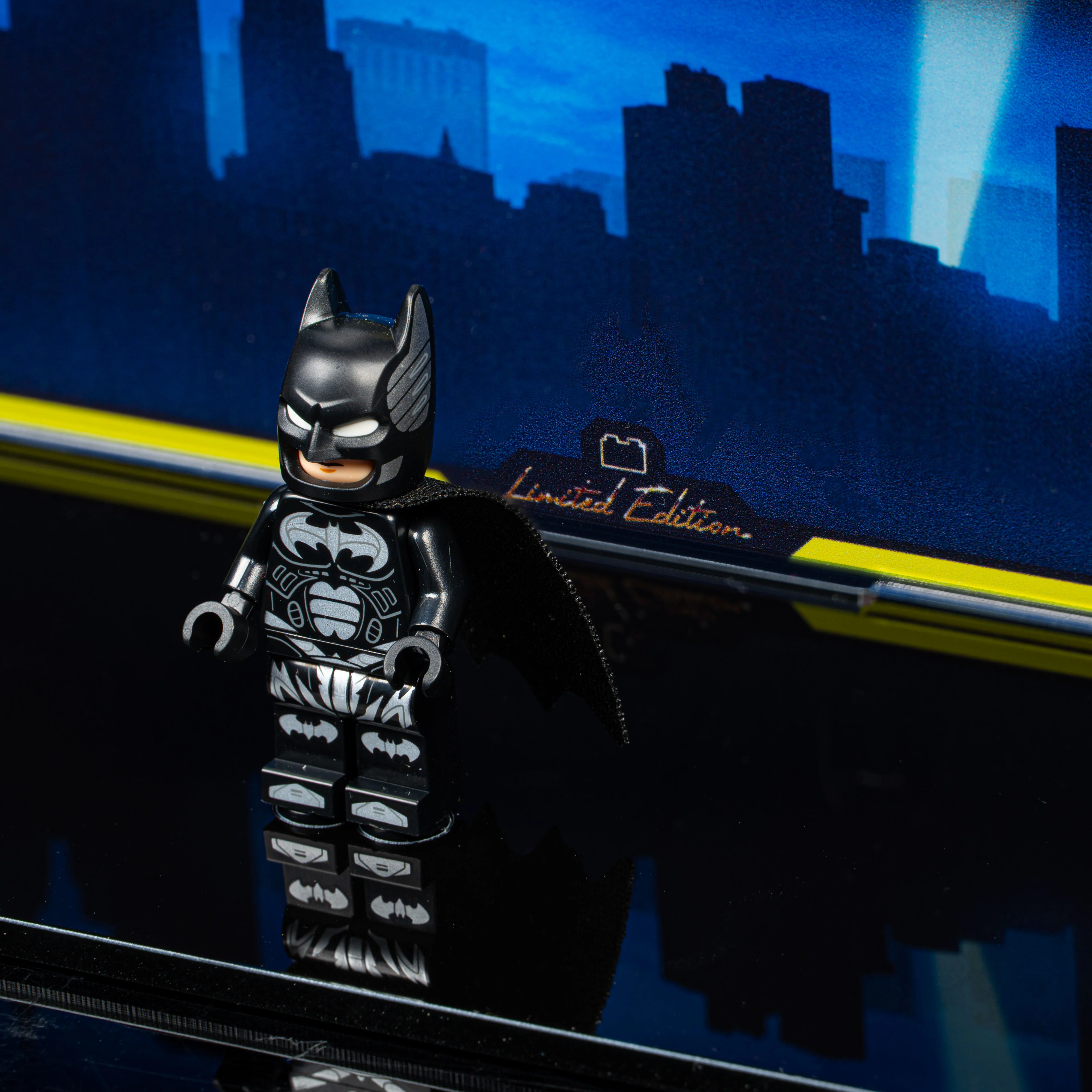 Limited Edition Wall Mounted Display Case for LEGO® Batman™ Logo & Cars (76330) (76332) (76333) (76331) - Image 15