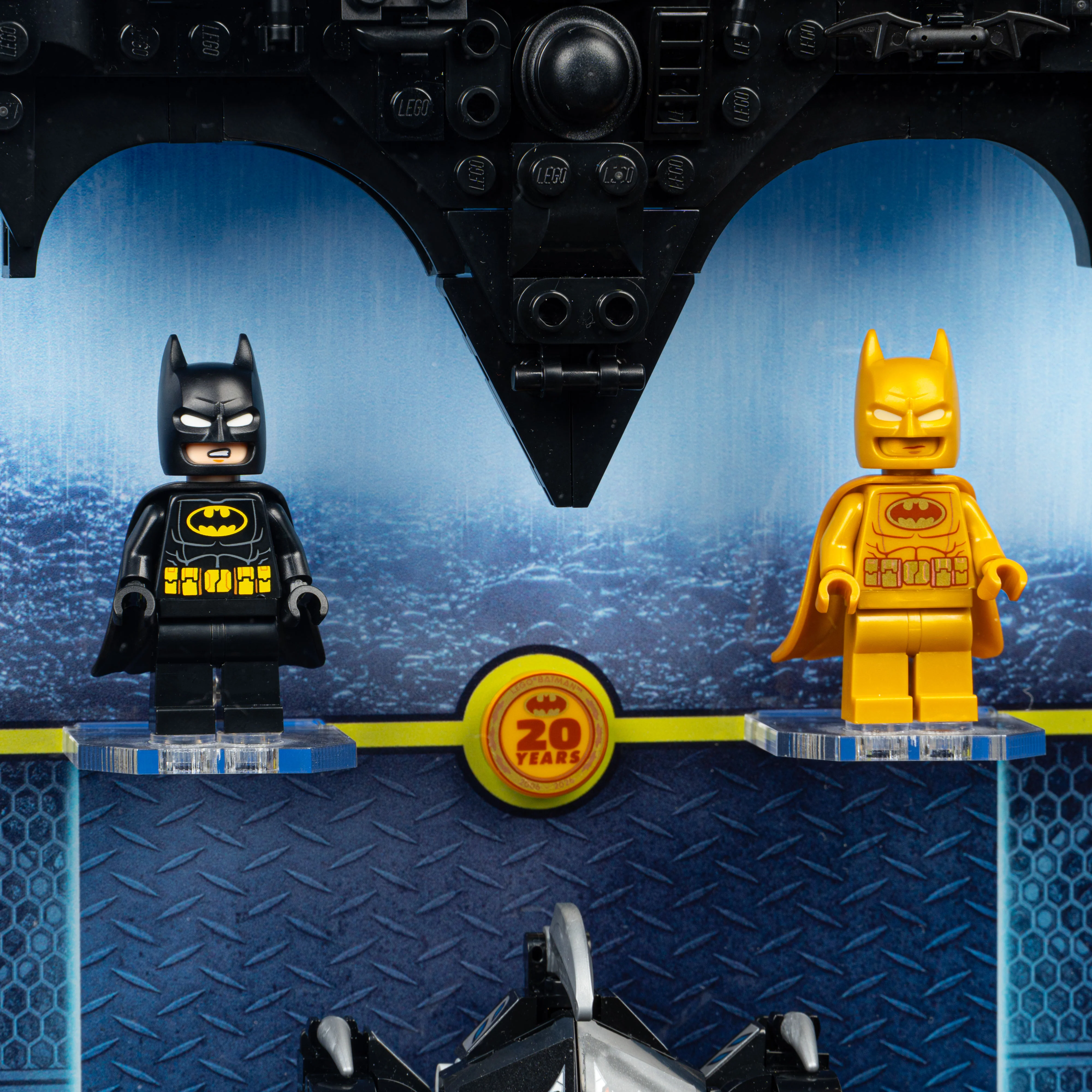 Limited Edition Wall Mounted Display Case for LEGO® Batman™ Logo & Cars (76330) (76332) (76333) (76331) - Image 6