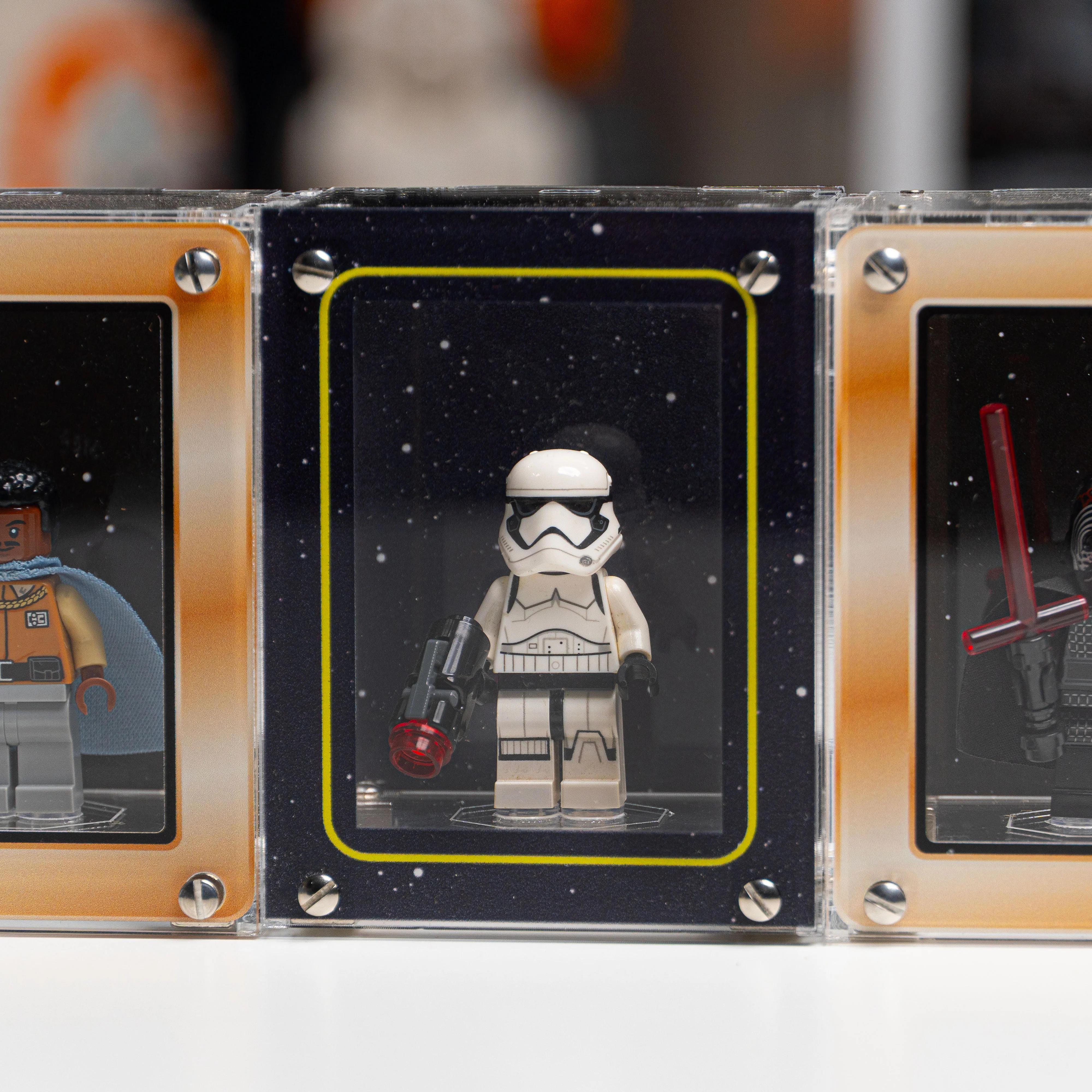 Modular Display Case for LEGO® Minifigure - Image 7