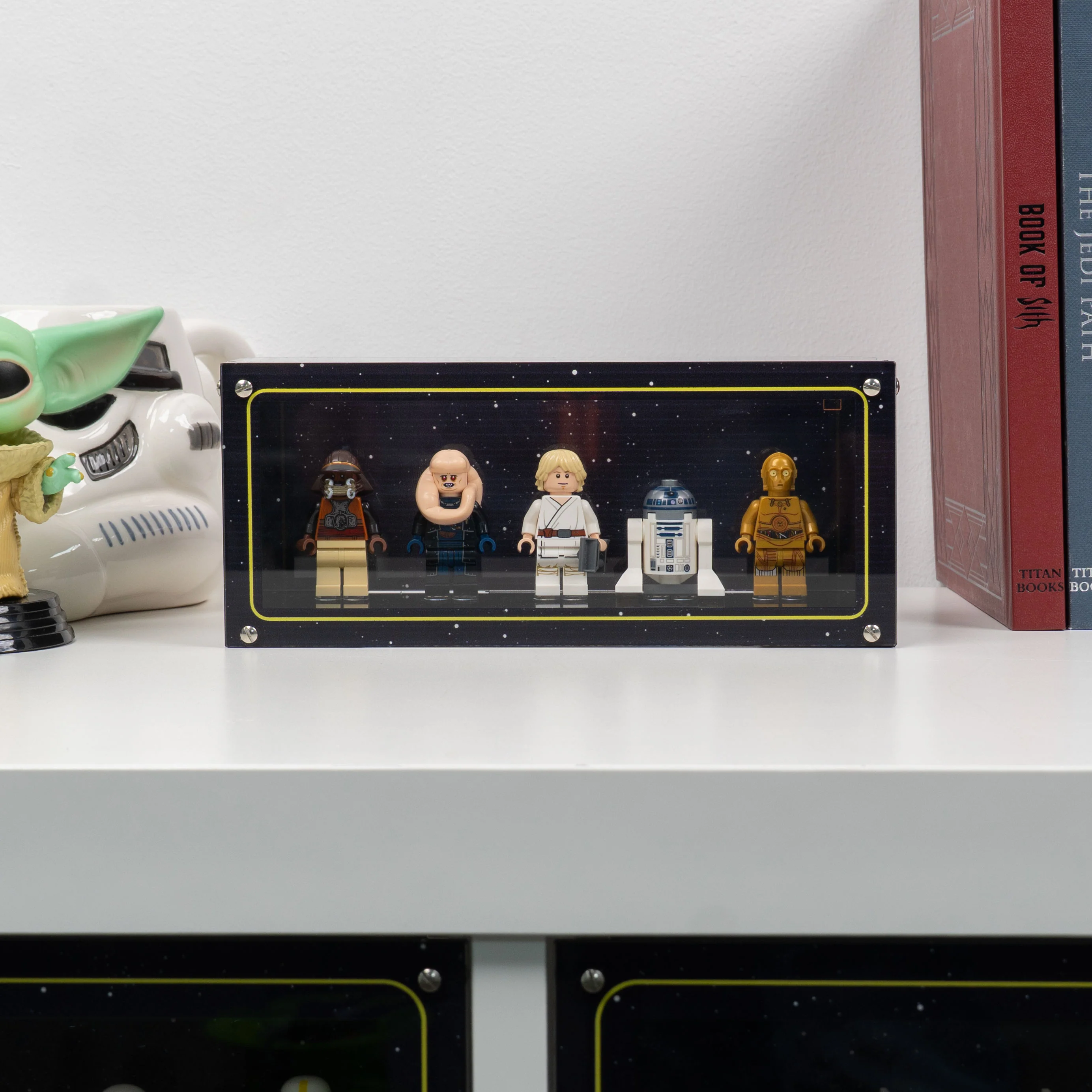 Wall Mountable Display Case for LEGO® Minifigures - Image 17
