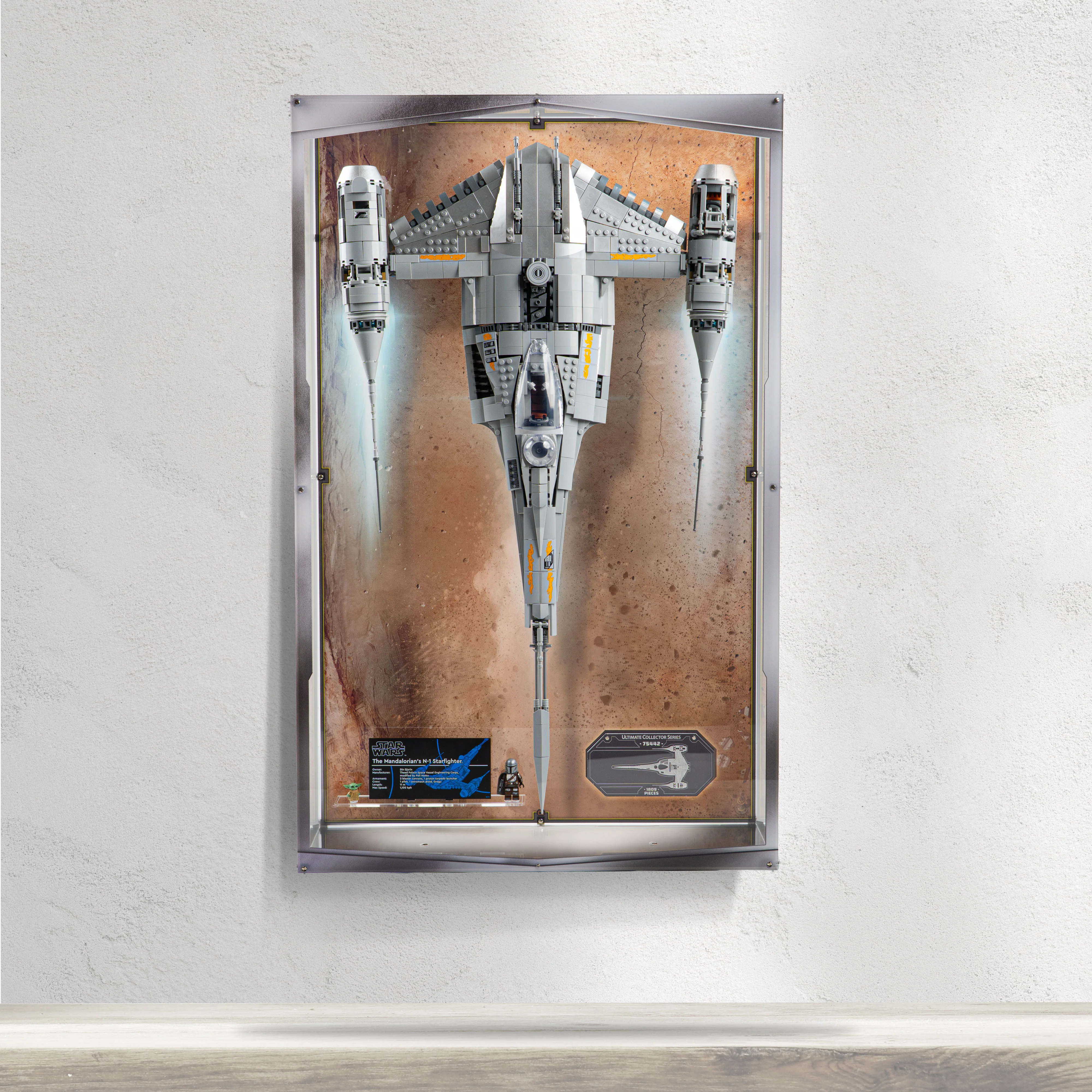 Wall Mountable Display Case for LEGO® Star Wars™ The Mandalorian's N-1 Starfighter™ (75442) - Image 3