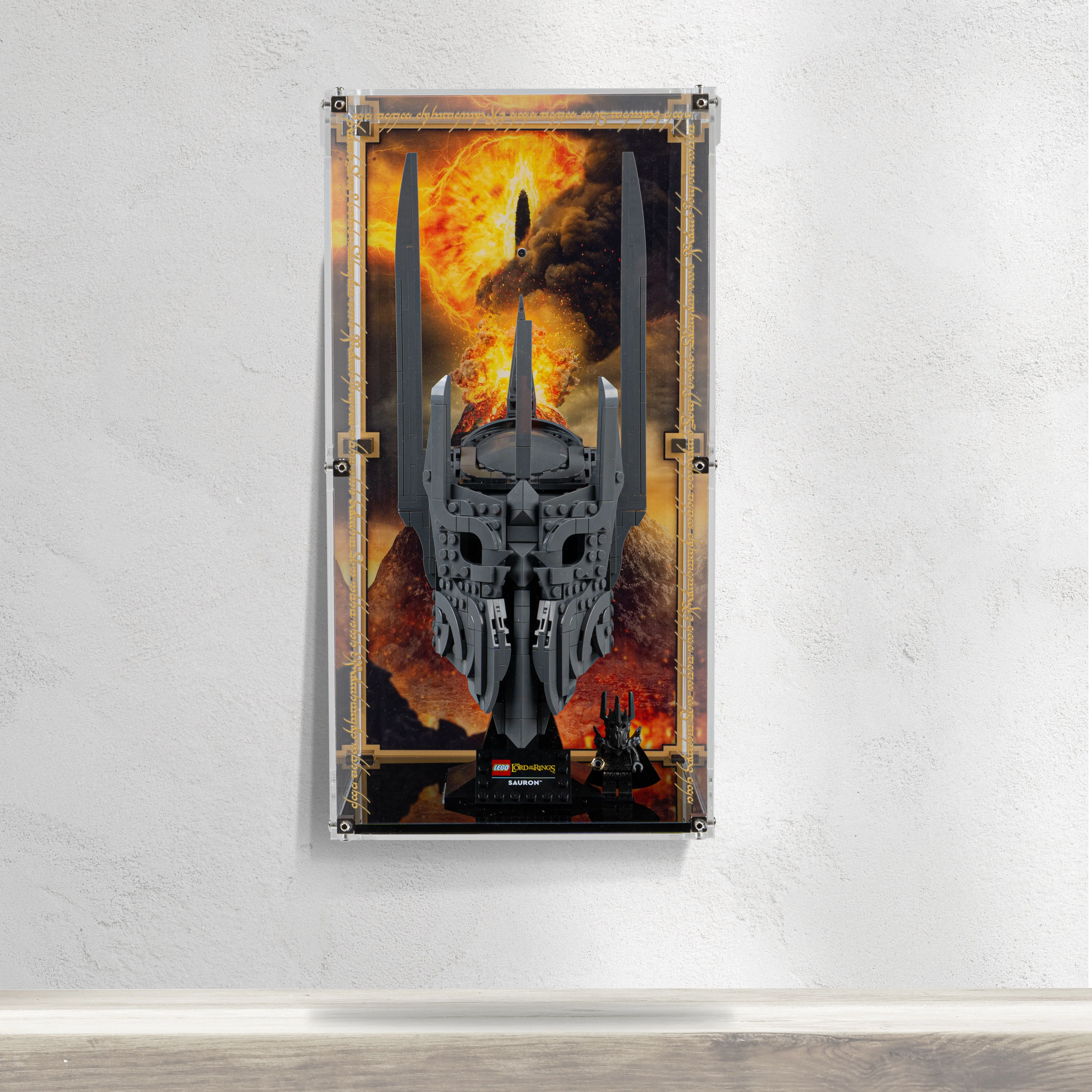 Wall Mounted Display Case for LEGO® The Lord of the Rings: Sauron's Helmet (11373) - Image 3