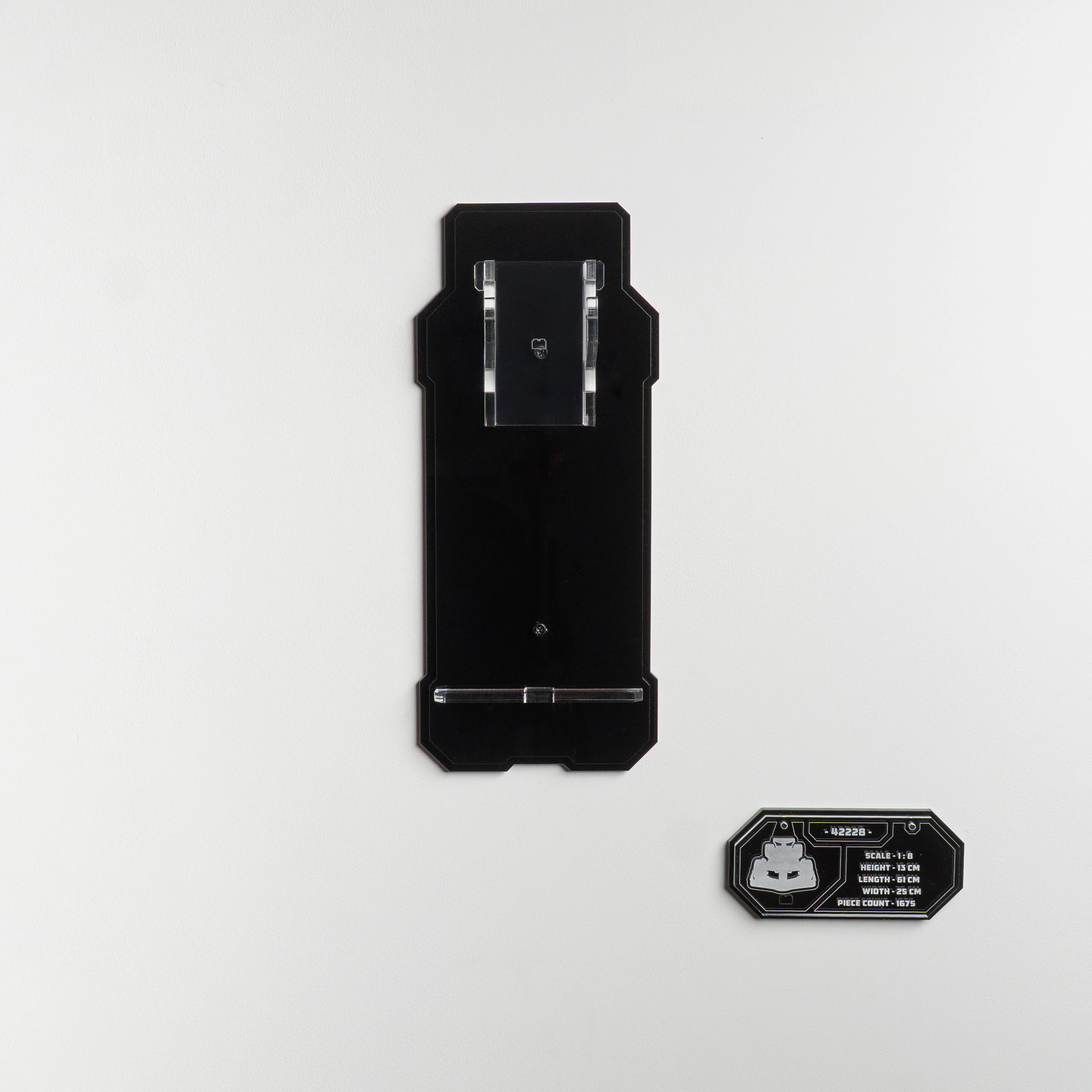 Wall Mounted Display Stand for LEGO® Technic McLaren MCL39 F1® Car (42228) - Image 15